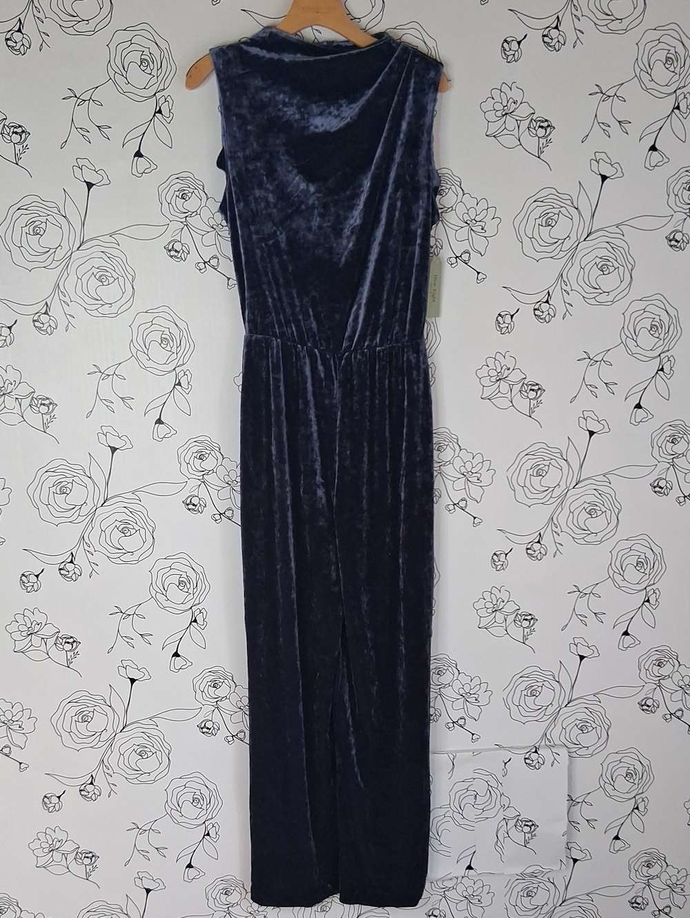 Women's Velvet Sleeveless Jumpsuit in Navy 10